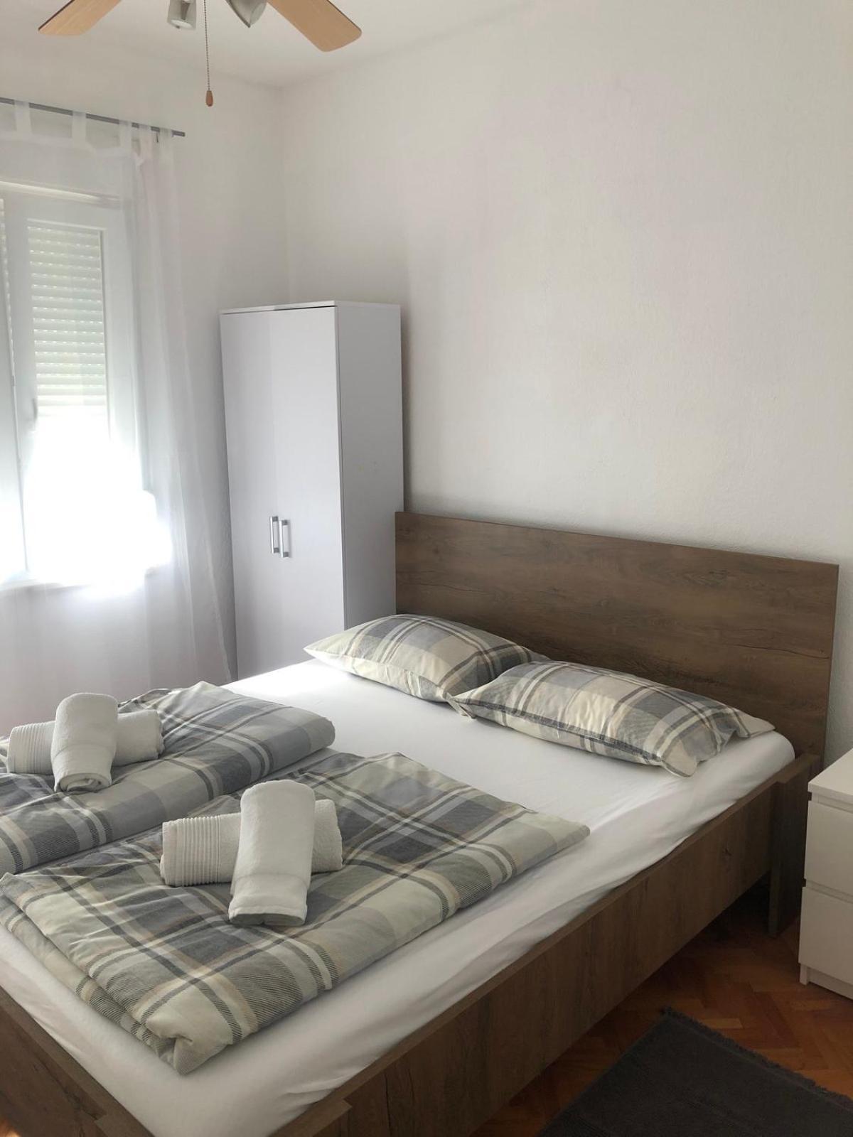 Apartment Deni PUY Rom bilde